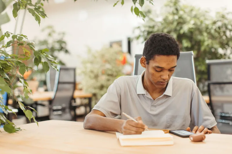 Why Keeping Your Goals to Yourself Might Be the Smartest Thing You Do This Year